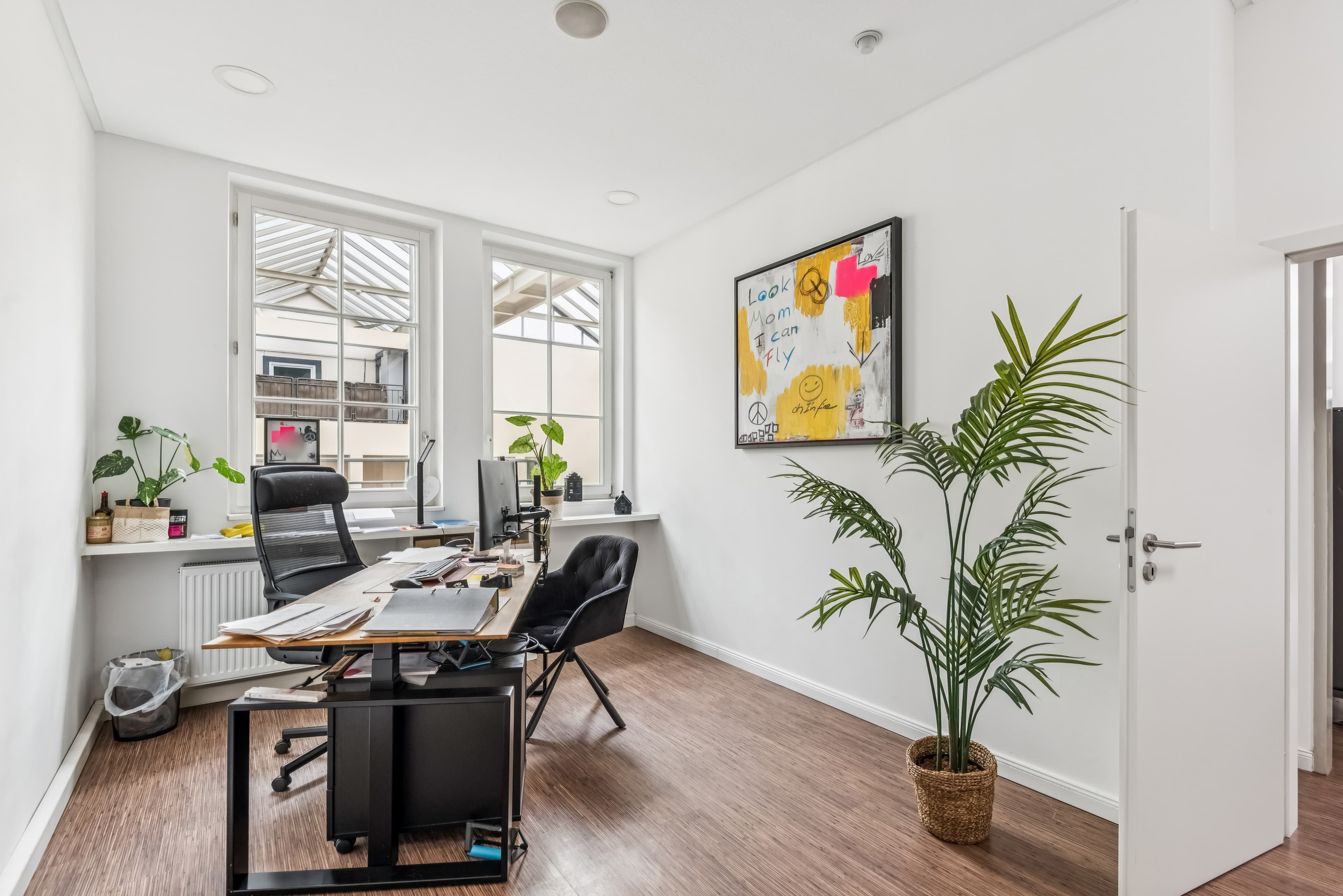 Büro 1